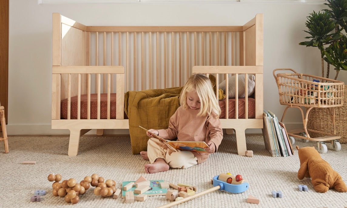 When Should Your Baby Make the Transition From Crib to Toddler Bed?
