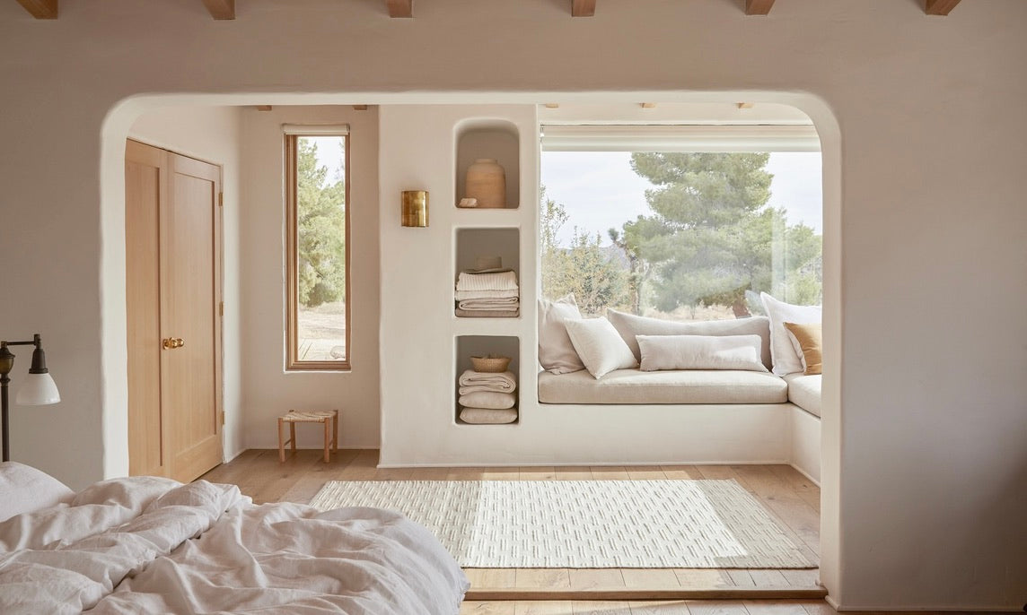 How to Create a Modern & Inviting Entryway to Your Home