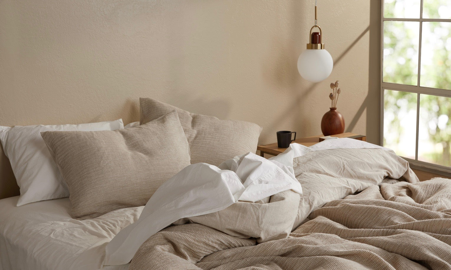 How to Create a Modern Industrial Style Look for Your Home