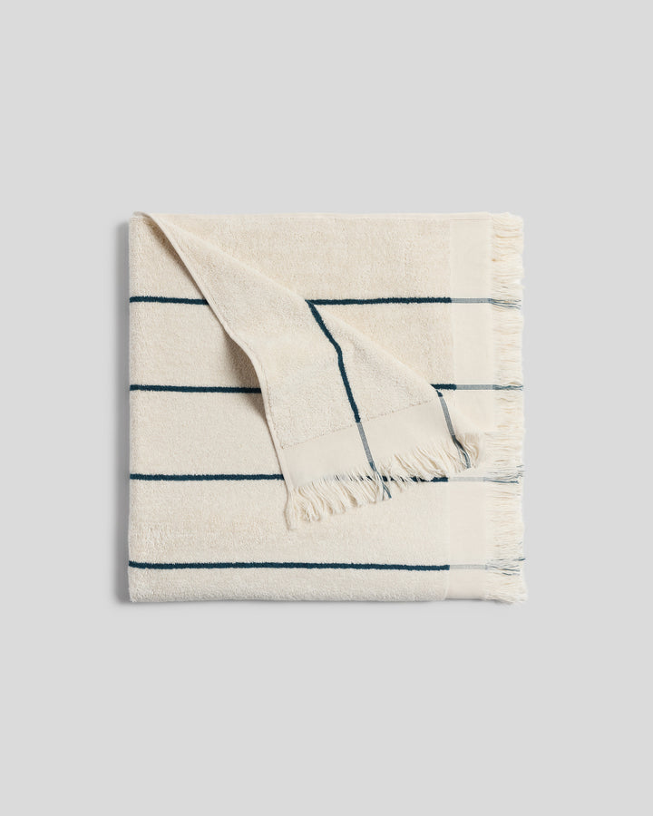 Bayside Beach Towel (Natural with Peacock)